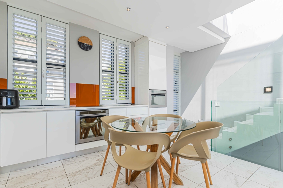 To Let 2 Bedroom Property for Rent in De Waterkant Western Cape